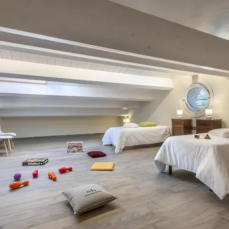 Casale Astralis Marcheholiday *